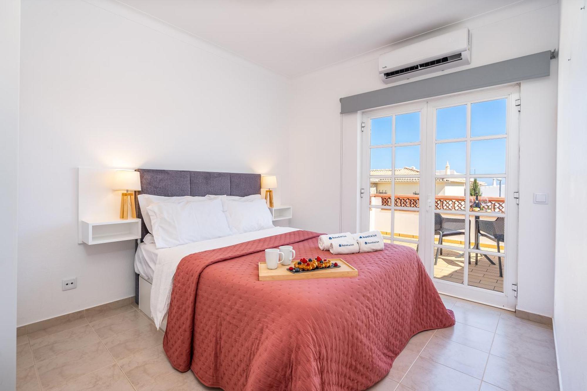 Host Wise - Spacious Family House With Garden Hébergement de vacances