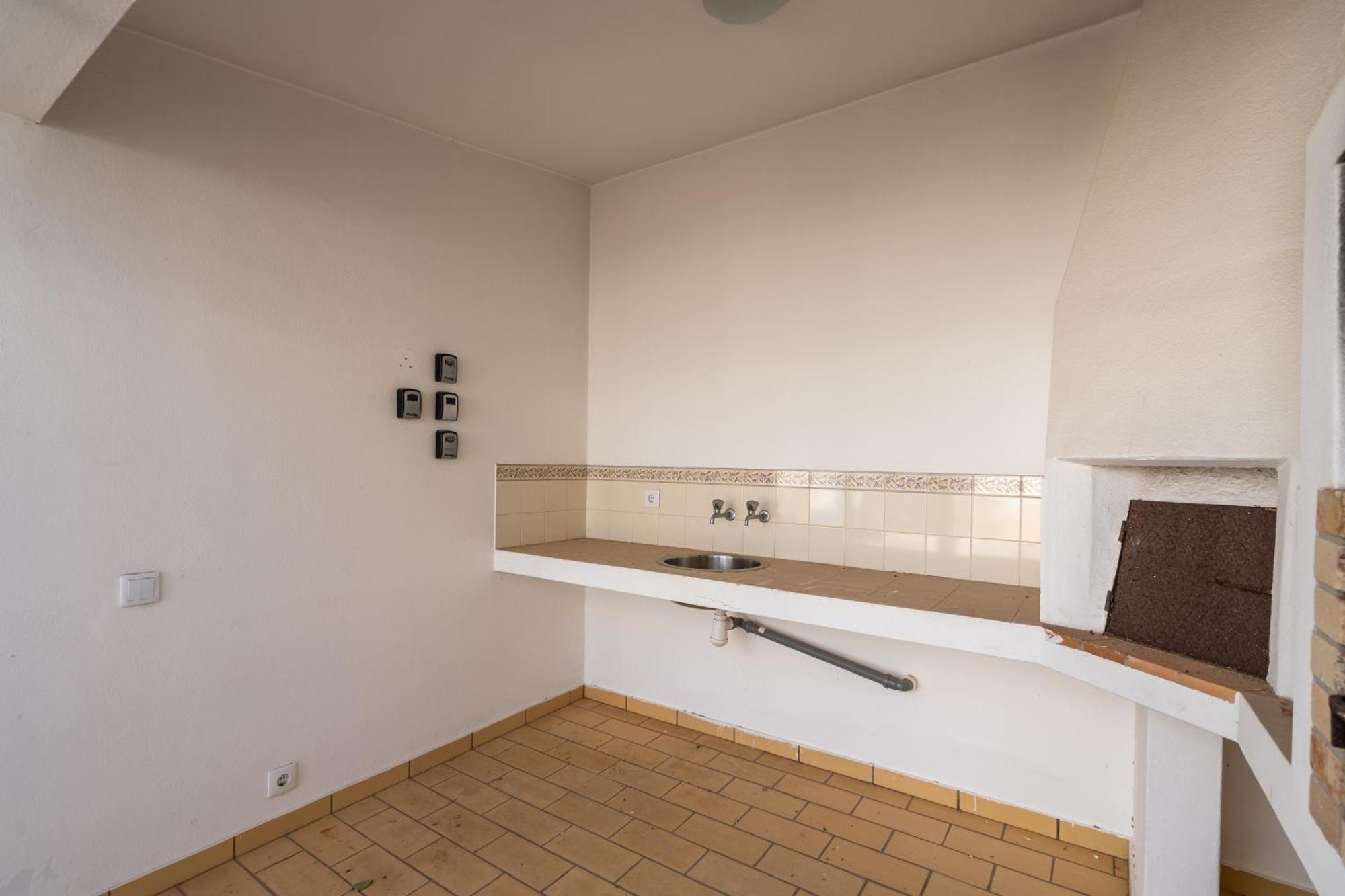 Holiday home Host Wise - Spacious Family House With Garden Lagos